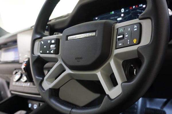 Used Land Rover Defender 110 2024 for sale - 76226838: Photo 56