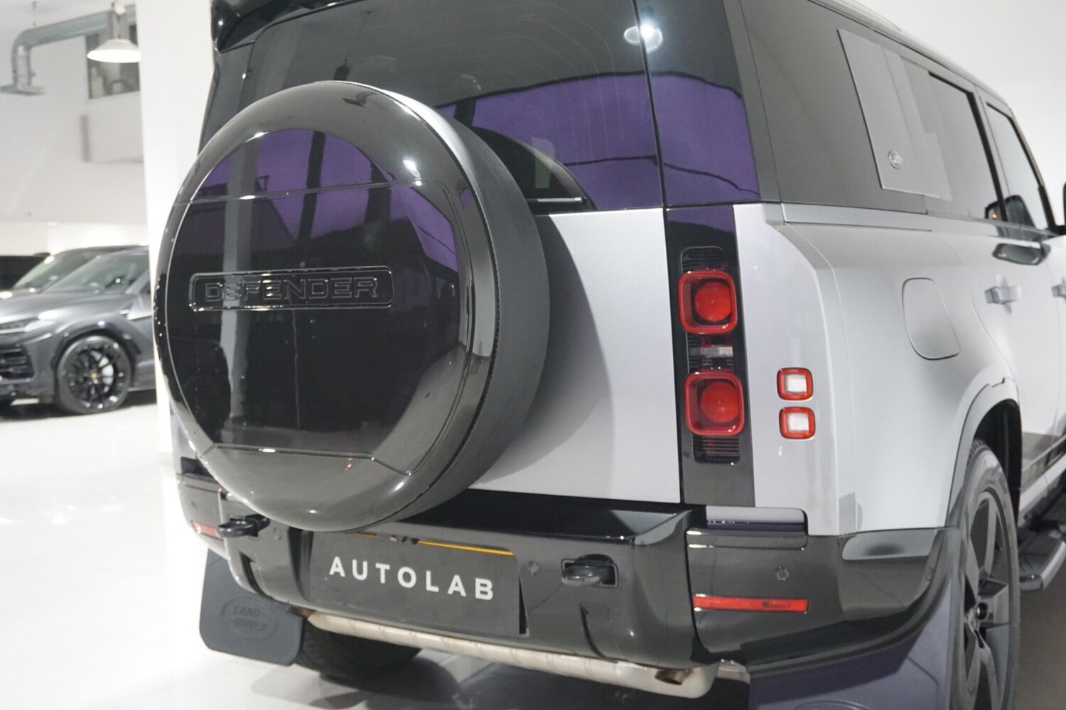 Used Land Rover Defender 110 2024 for sale - 76226838: Photo 64