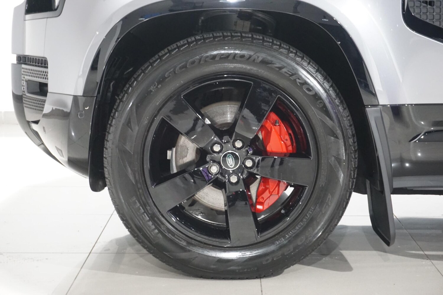 Used Land Rover Defender 110 2024 for sale - 76226838: Photo 70