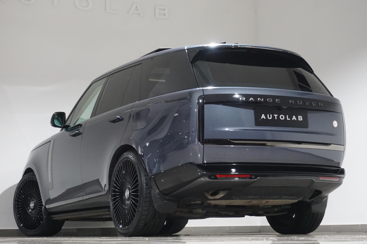 Used Land Rover Range Rover 2023 for sale - 76153030: Photo 32