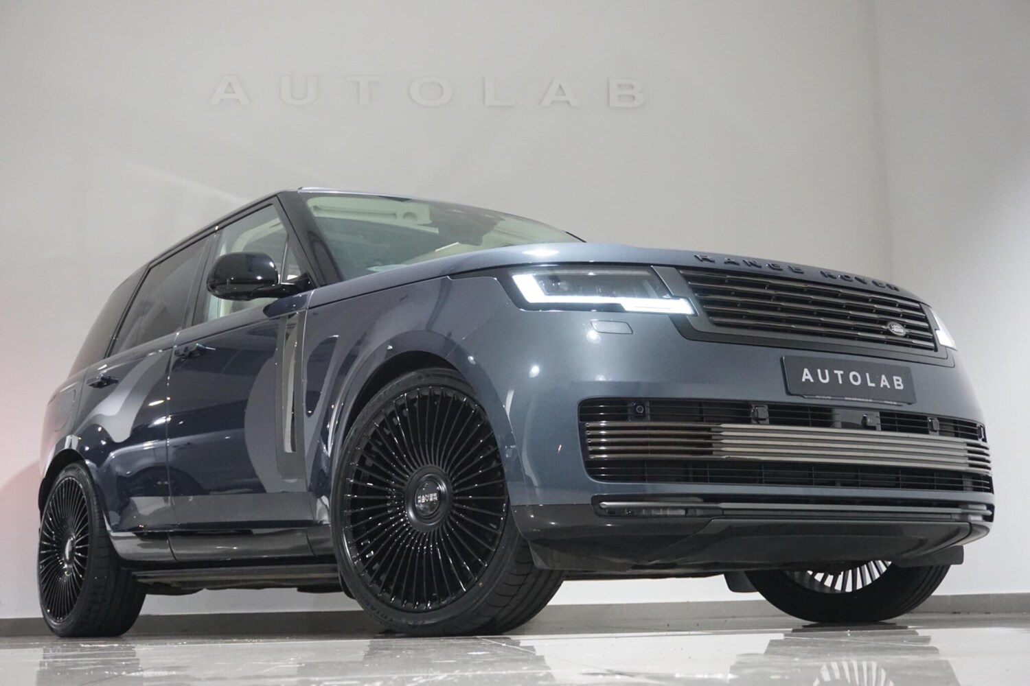 Used Land Rover Range Rover 2023 for sale - 76153030: Photo 35