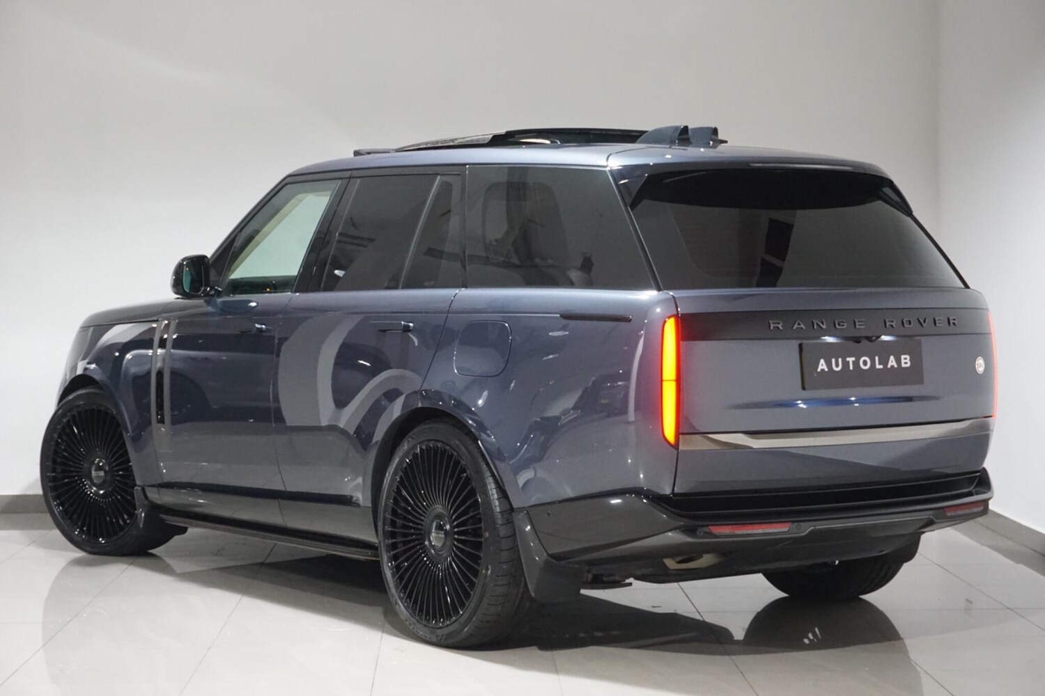 Used Land Rover Range Rover 2023 for sale - 76153030: Photo 41
