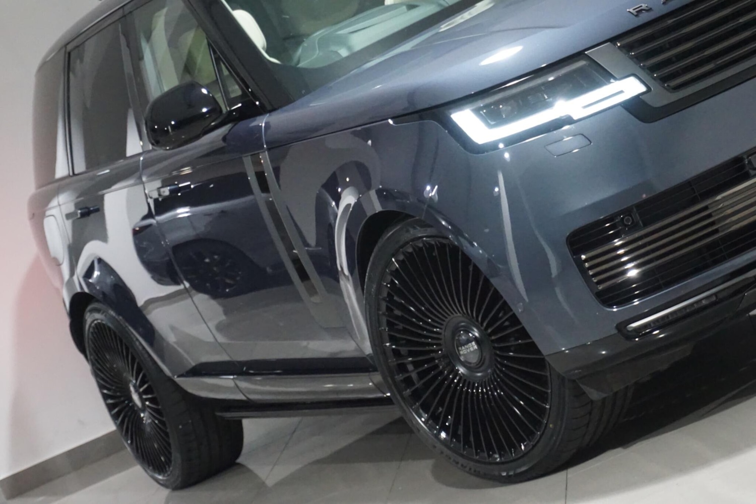 Used Land Rover Range Rover 2023 for sale - 76153030: Photo 44