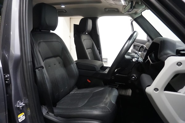 Used Land Rover Defender 110 2021 for sale - 76295726: Photo 9