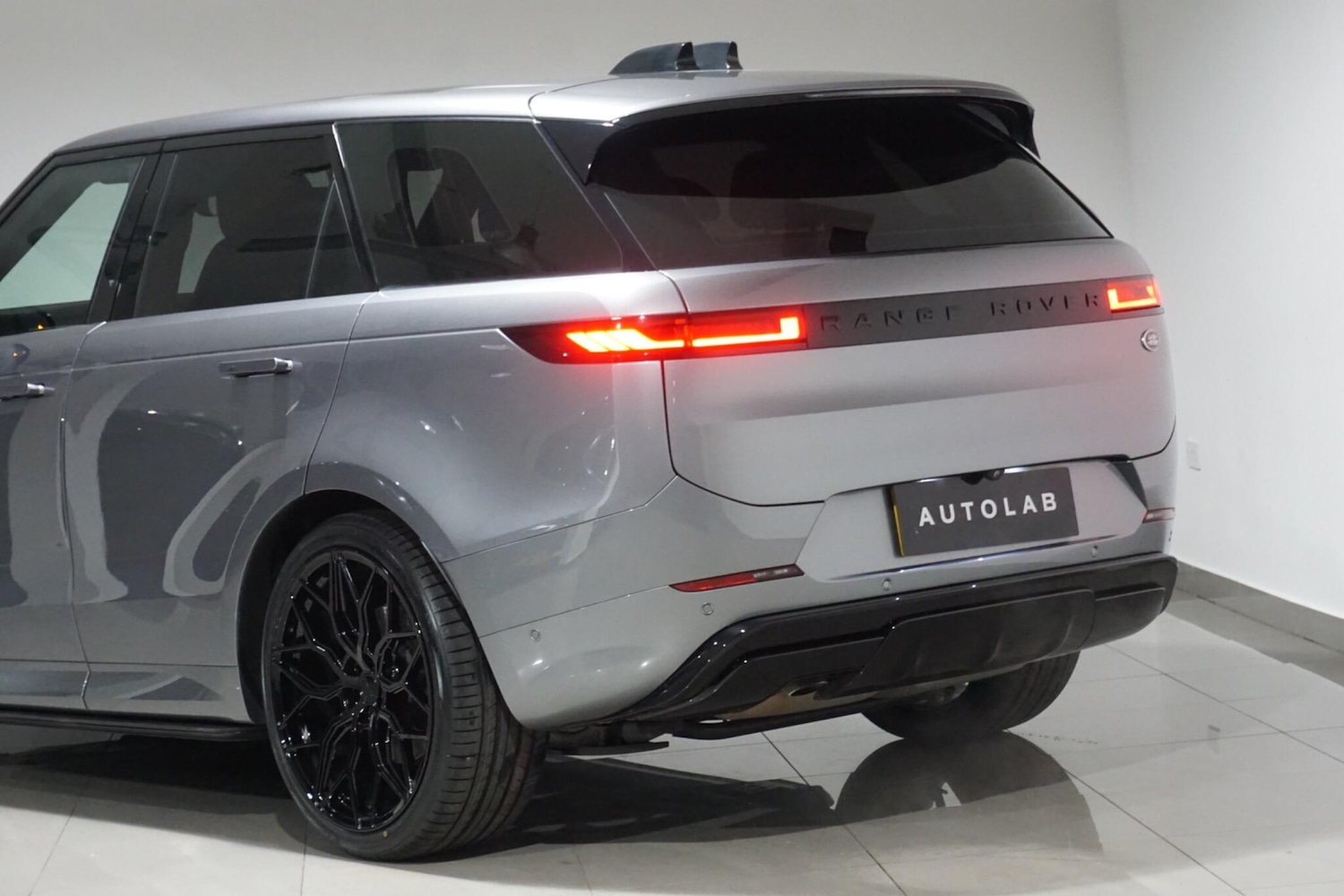 Used Land Rover Range Rover Sport for sale - 76499758: Photo 40