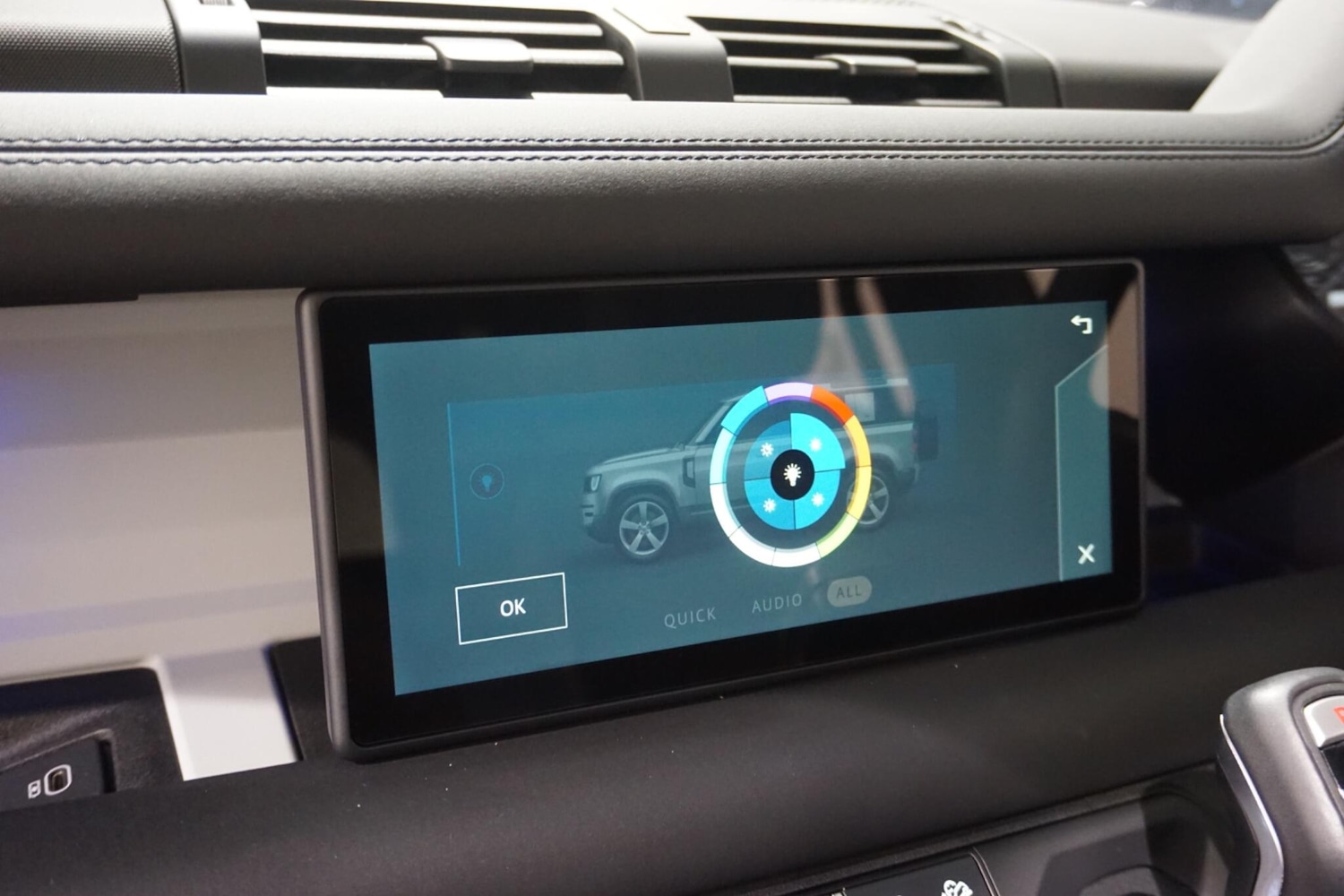 Used Land Rover Defender 110 for sale - 76992291: Photo 20