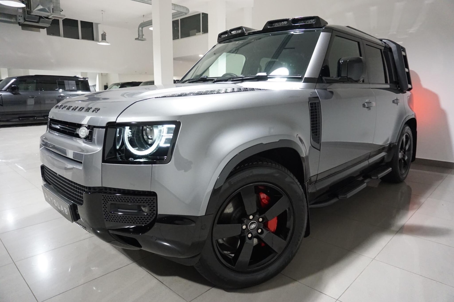 Used Land Rover Defender 110 for sale - 76992291: Photo 26