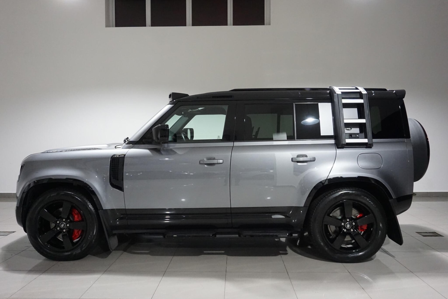 Used Land Rover Defender 110 for sale - 76992291: Photo 35