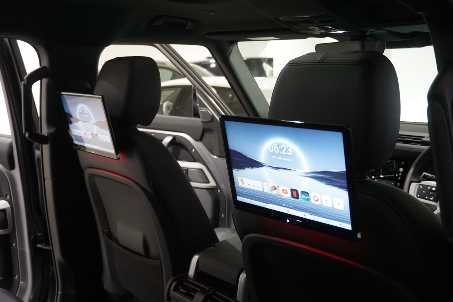 Used Land Rover Defender 110 for sale - 76992291: Photo 56