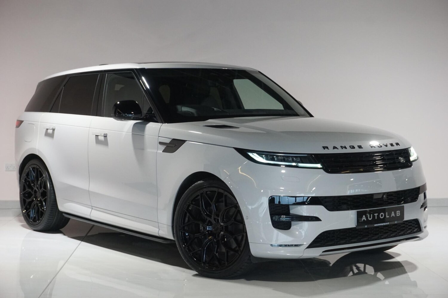 Used Land Rover Range Rover Sport 2023 for sale - 77824203: Photo 40