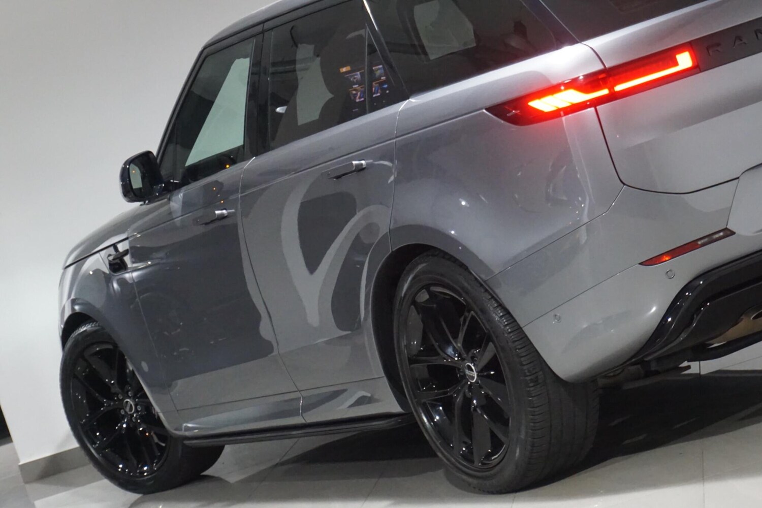 Used Land Rover Range Rover Sport 2023 for sale - 76306274: Photo 39