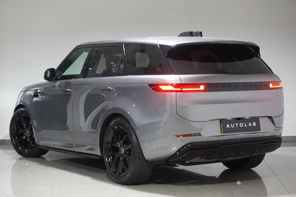 Used Land Rover Range Rover Sport 2023 for sale - 76306274: Photo 3