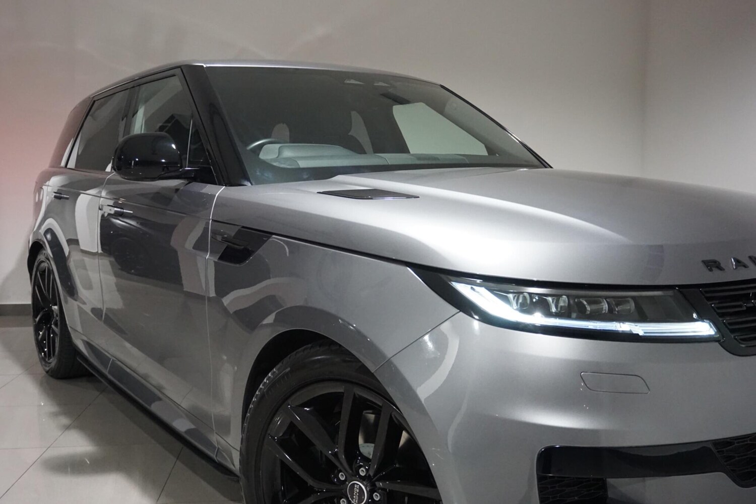 Used Land Rover Range Rover Sport 2023 for sale - 76306274: Photo 46