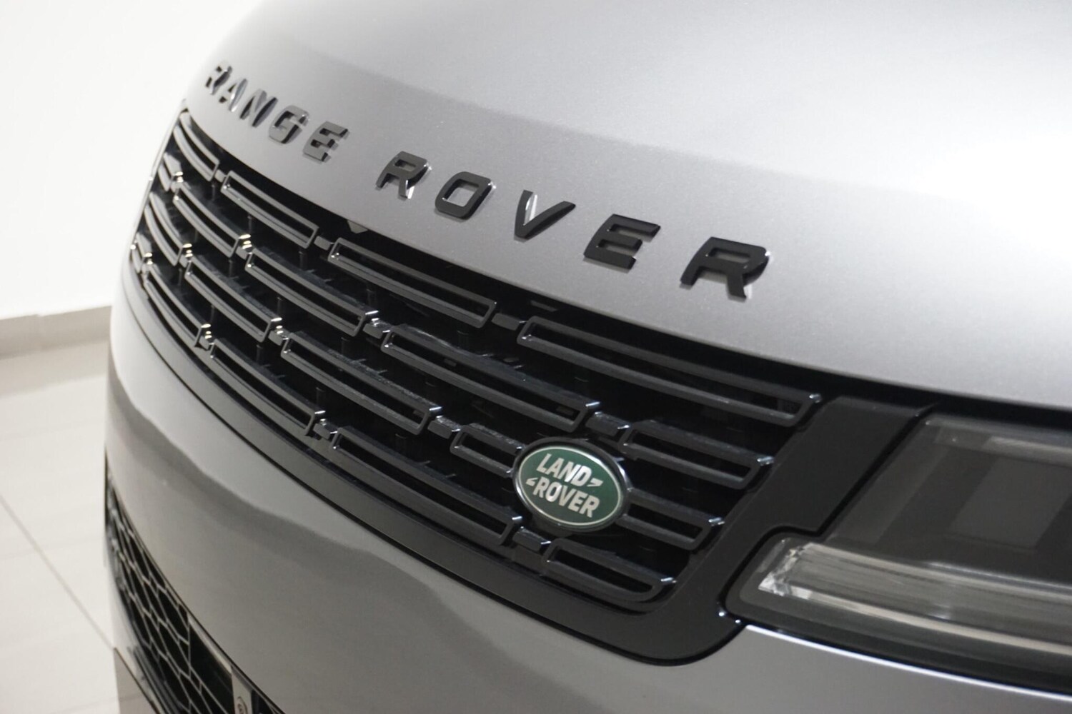 Used Land Rover Range Rover Sport 2023 for sale - 76306274: Photo 70