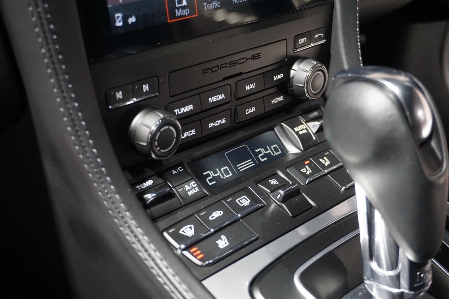 Used Porsche Cayman 2024 for sale - 77279037: Photo 60