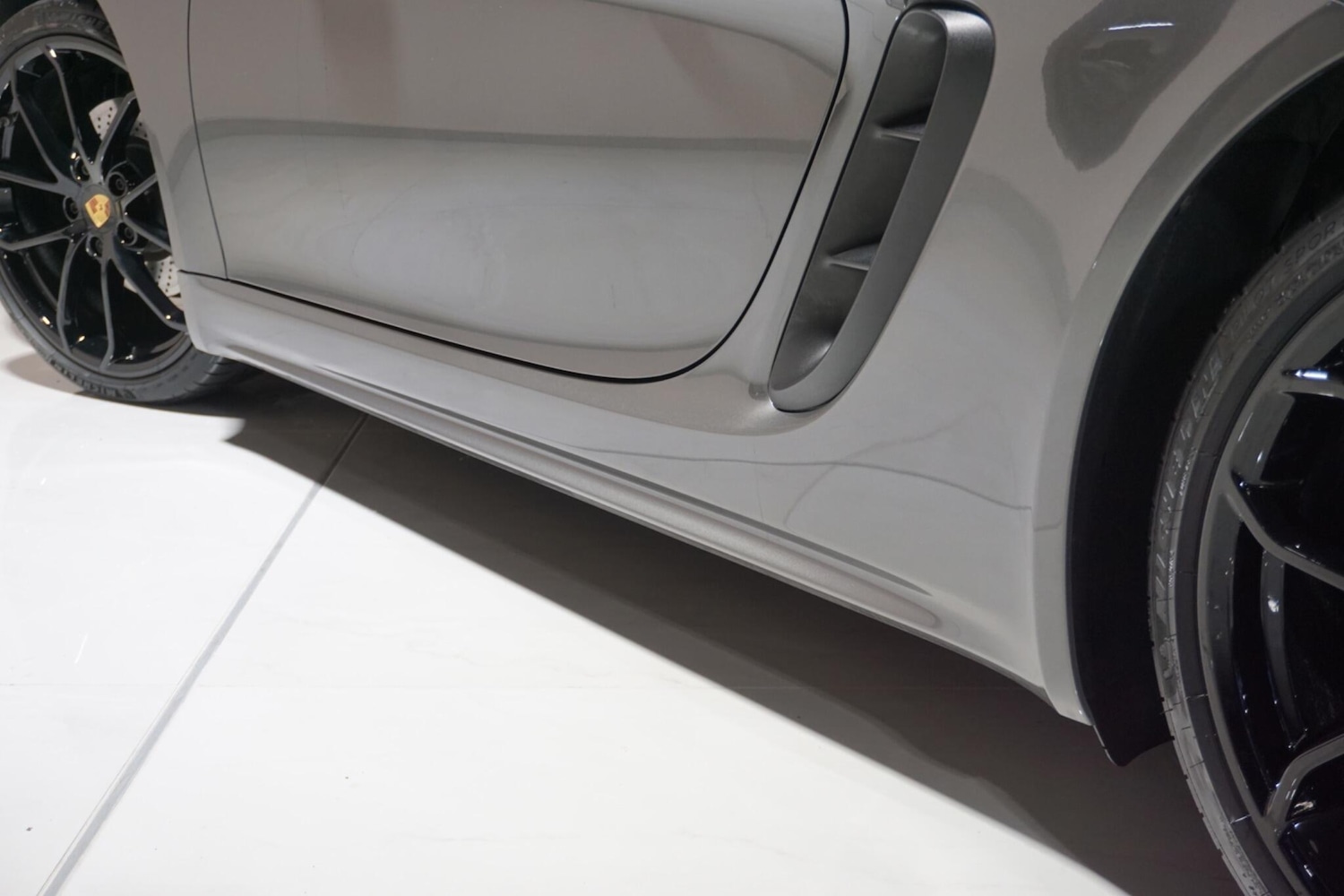 Used Porsche Cayman 2024 for sale - 77279037: Photo 68