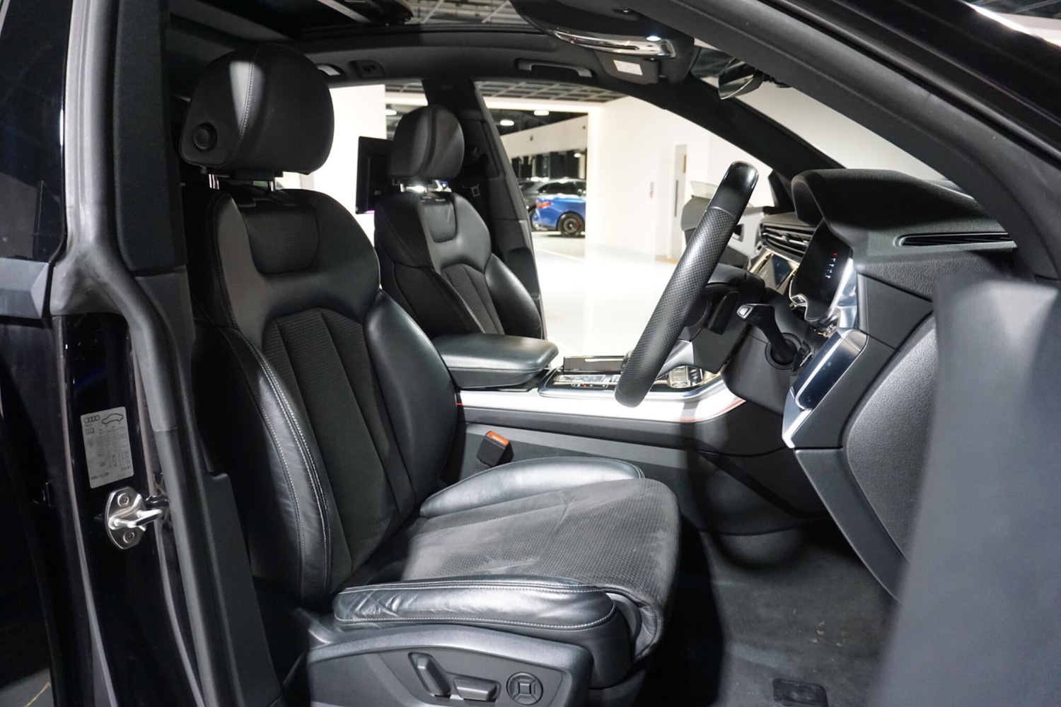 Used Audi Q8 2018 for sale - 78007026: Photo 13