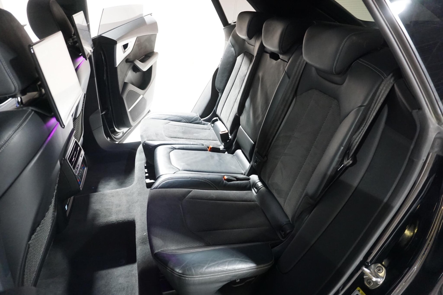 Used Audi Q8 2018 for sale - 78007026: Photo 15