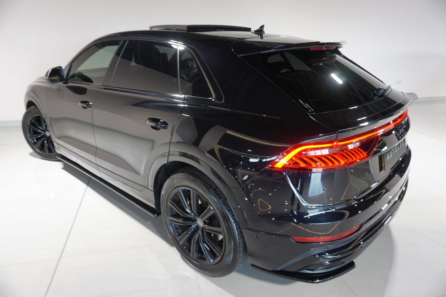 Used Audi Q8 2018 for sale - 78007026: Photo 38