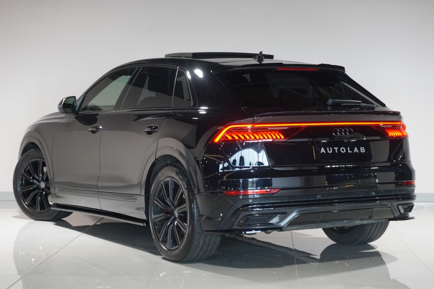 Used Audi Q8 2018 for sale - 78007026: Photo 6