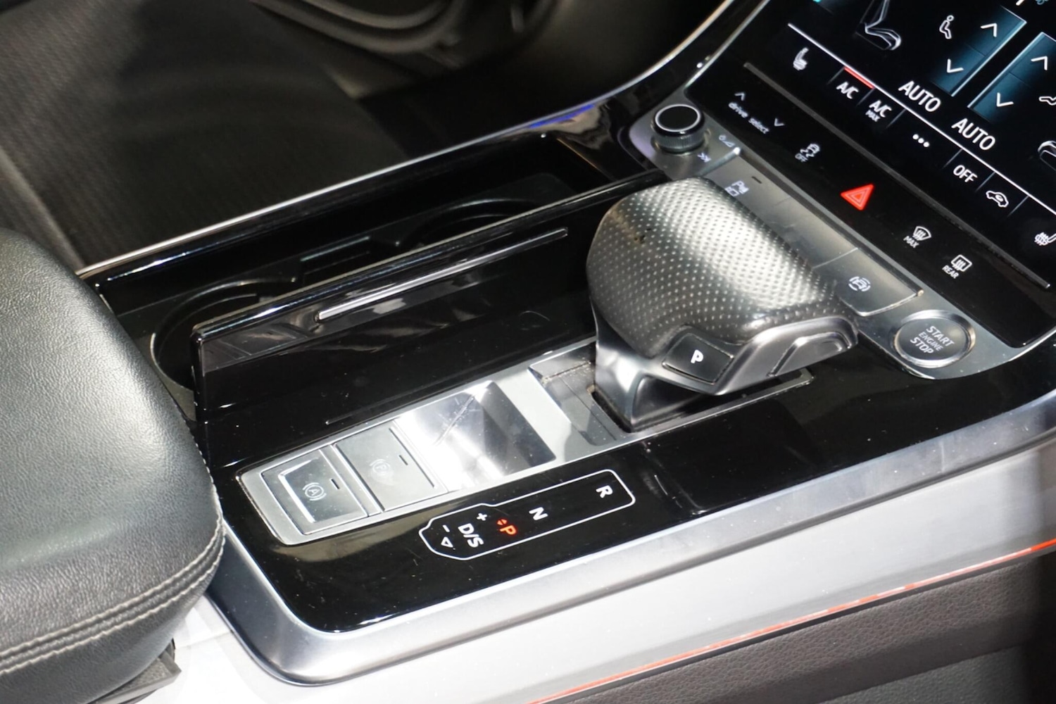 Used Audi Q8 2018 for sale - 78007026: Photo 70