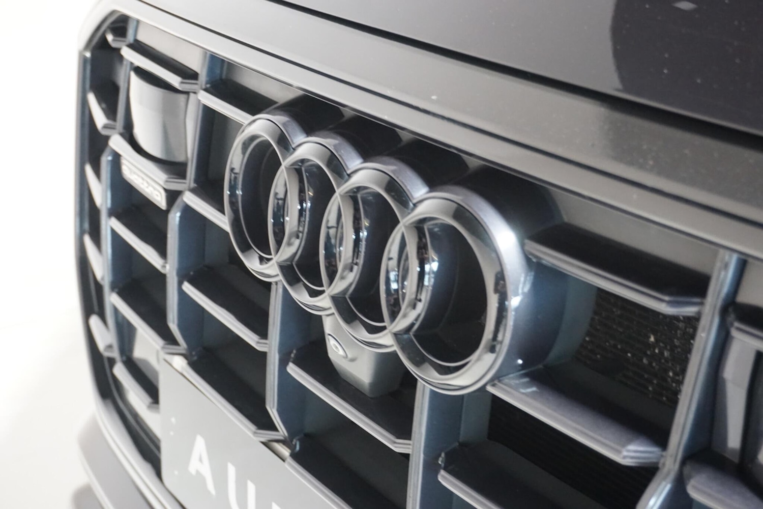 Used Audi Q8 2018 for sale - 78007026: Photo 81