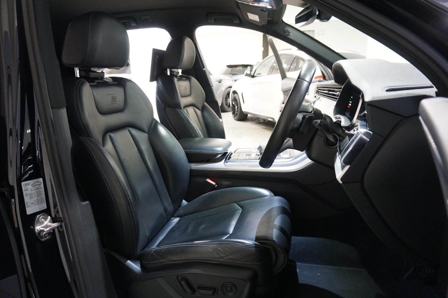 Used Audi Q7 2020 for sale - 76918512: Photo 12