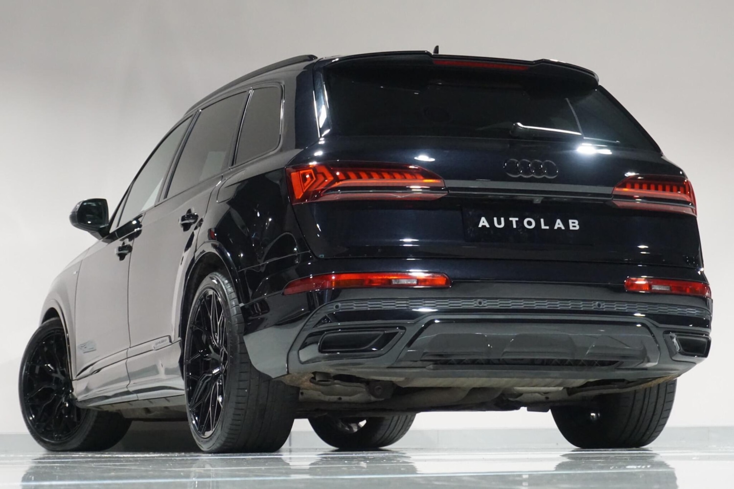 Used Audi Q7 2020 for sale - 76918512: Photo 28