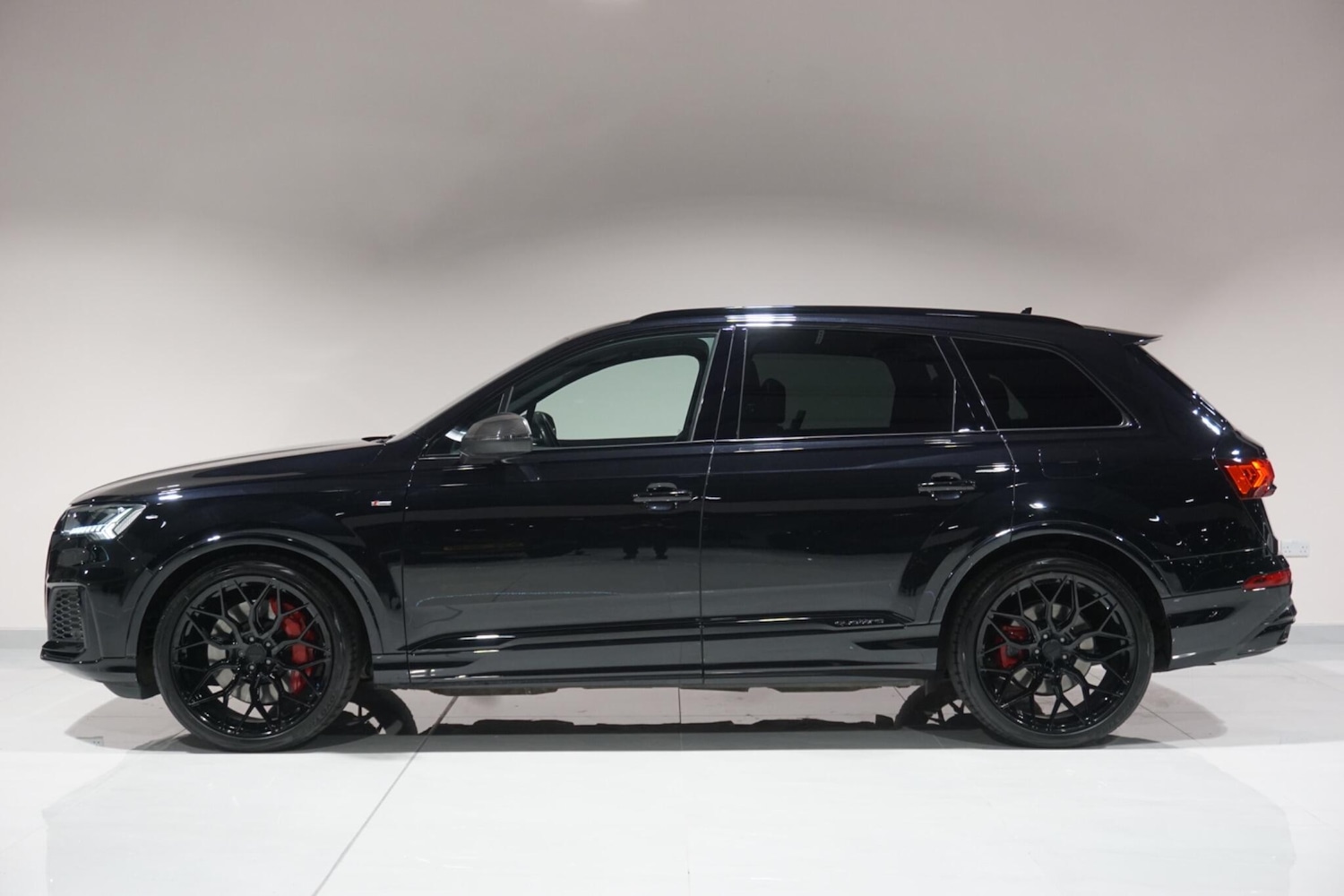 Used Audi Q7 2020 for sale - 76918512: Photo 32