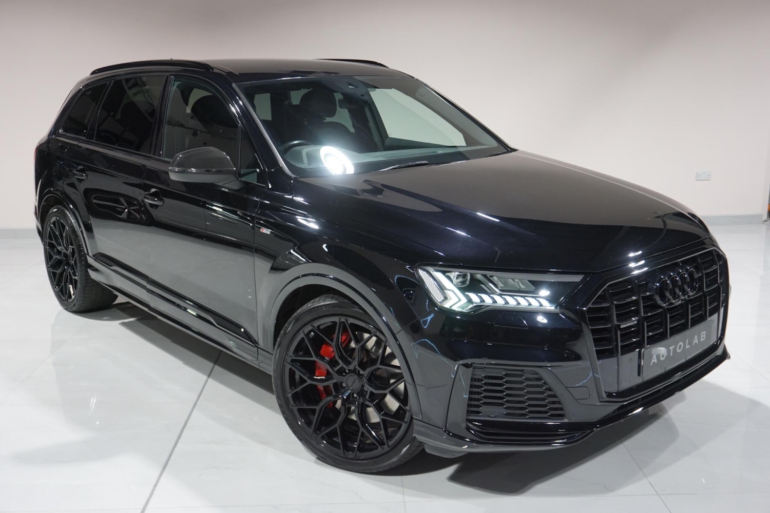 Used Audi Q7 2020 for sale - 76918512: Photo 34