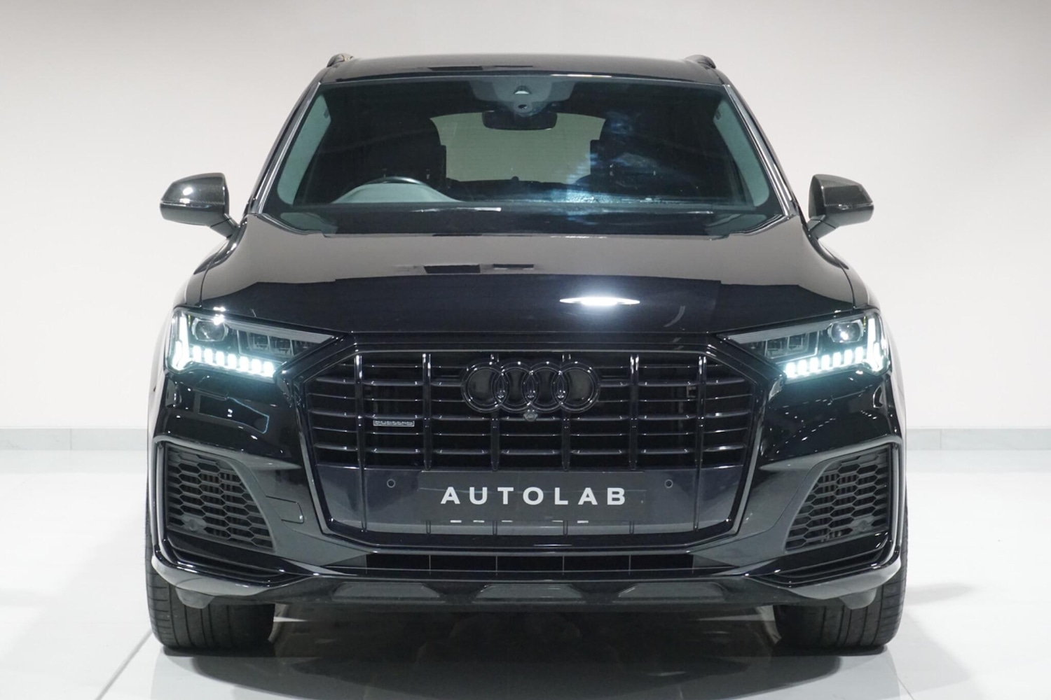 Used Audi Q7 2020 for sale - 76918512: Photo 7