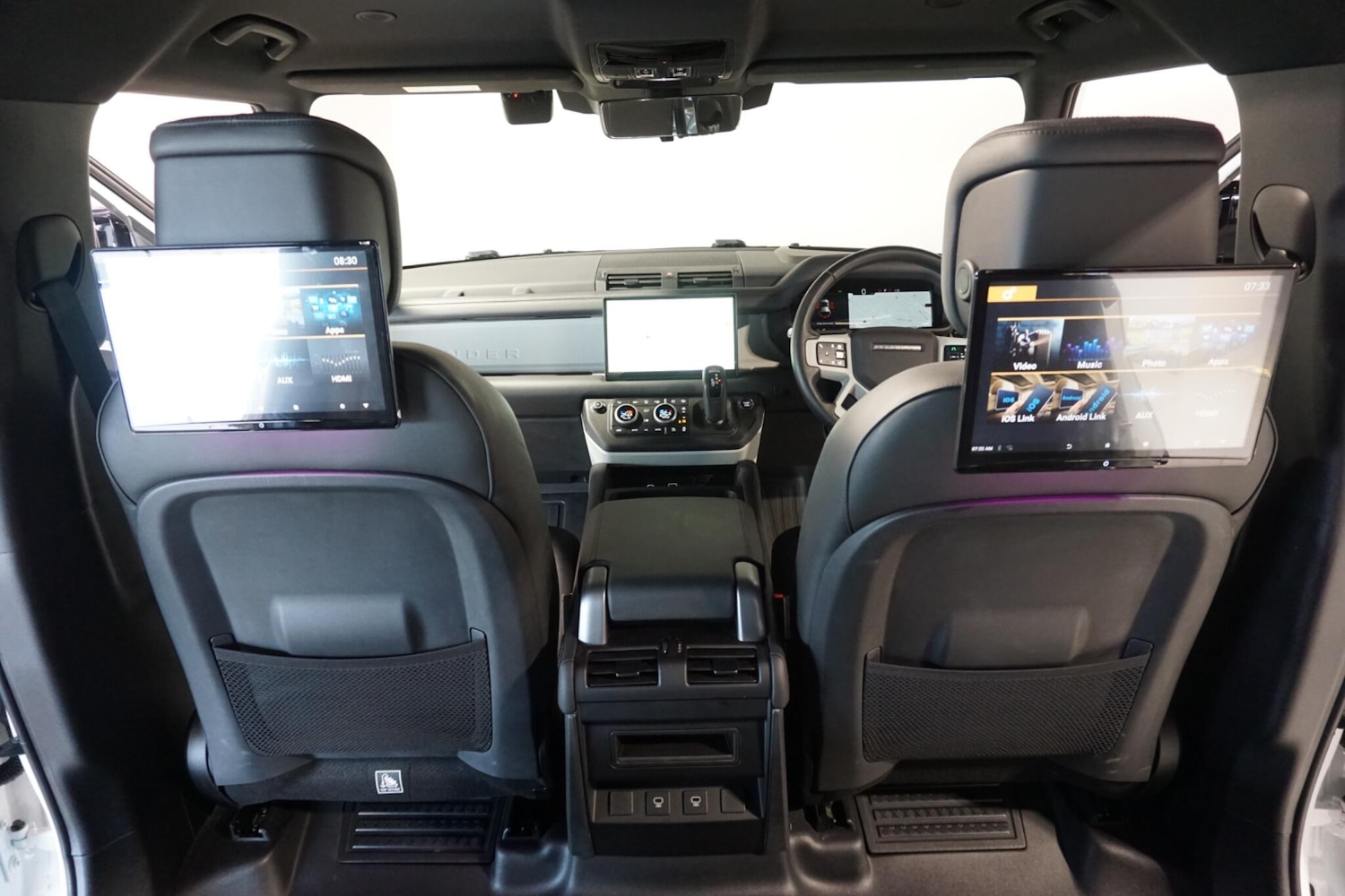 Used Land Rover Defender 2024 for sale - 77940497: Photo 10