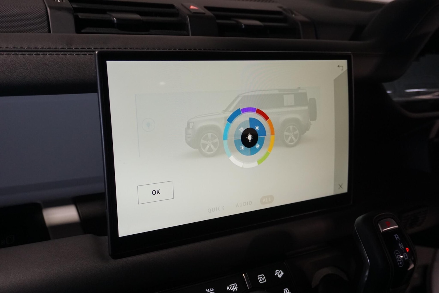 Used Land Rover Defender 2024 for sale - 77940497: Photo 21