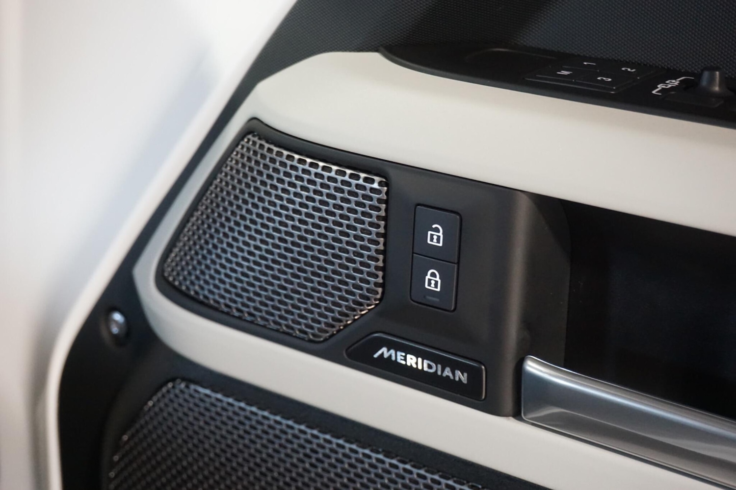 Used Land Rover Defender 2024 for sale - 77940497: Photo 23