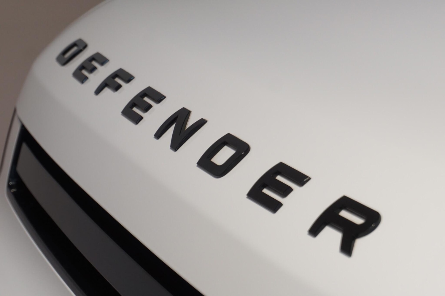 Used Land Rover Defender 2024 for sale - 77940497: Photo 77