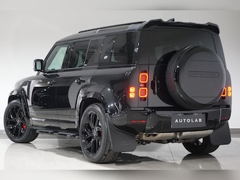 Used Land Rover Defender 110 2022 for sale - 75246493: Photo