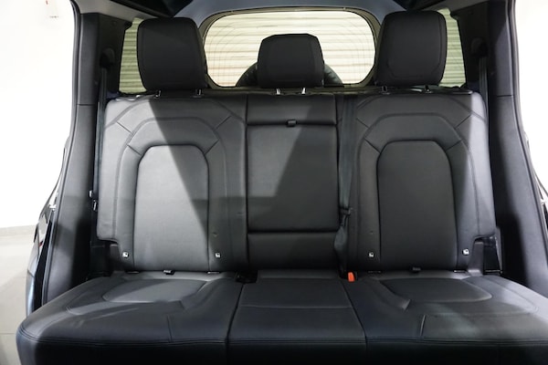 Used Land Rover Defender 110 2022 for sale - 75246493: Photo 8