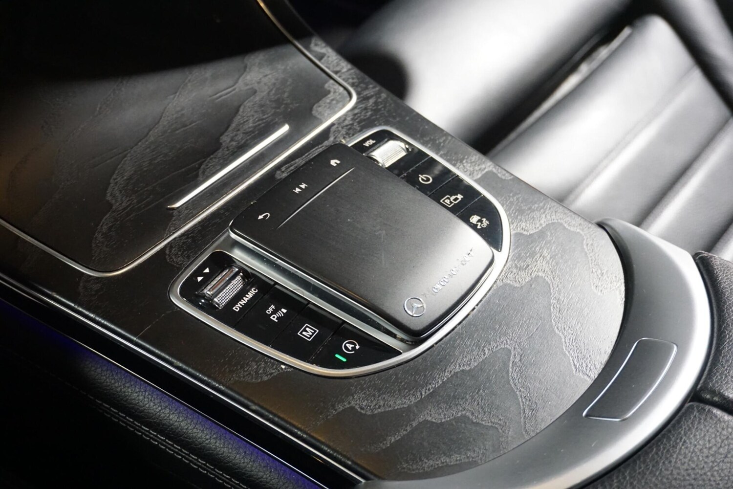 Used Mercedes-Benz GLC for sale - 77496106: Photo 64