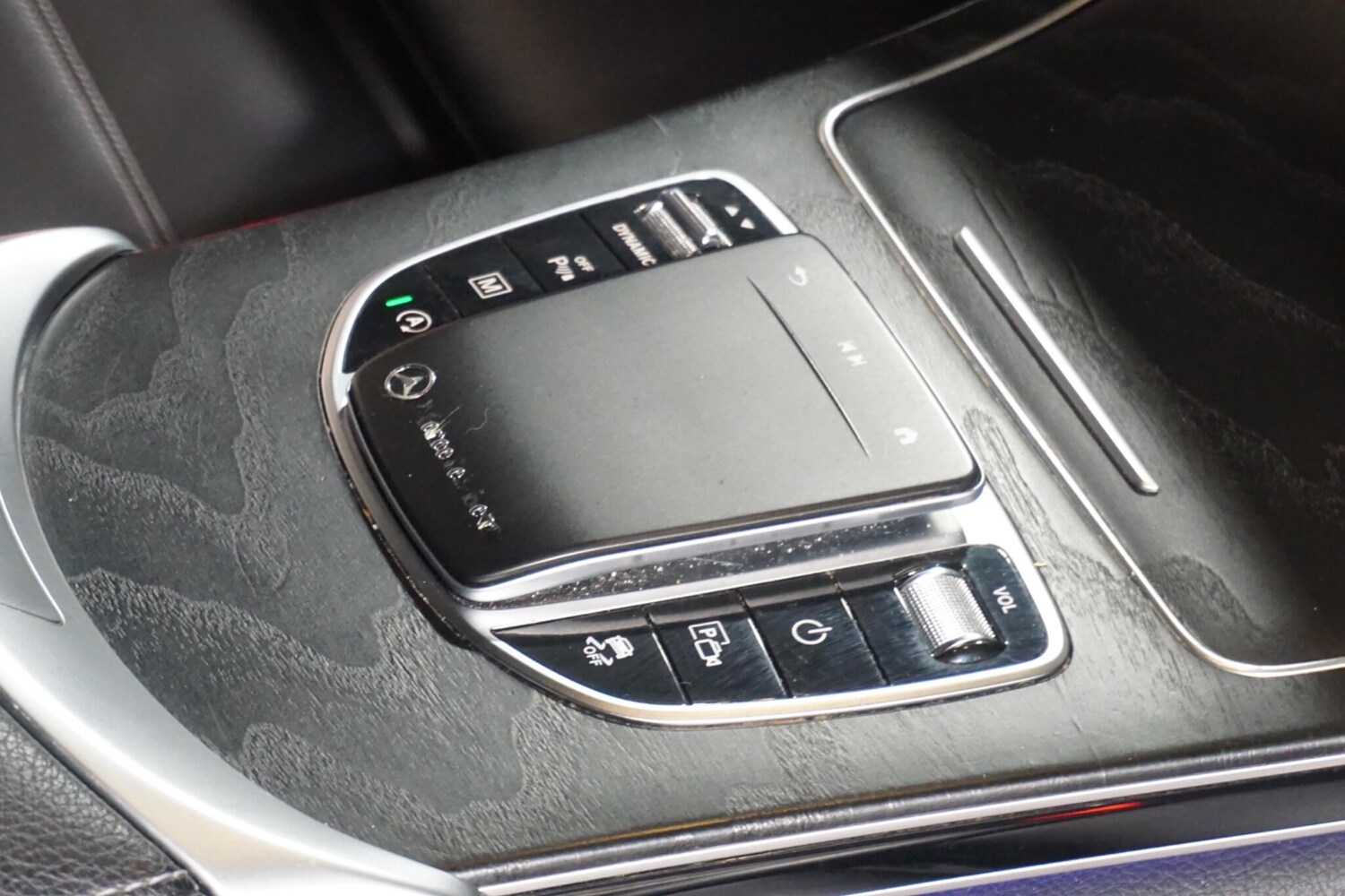 Used Mercedes-Benz GLC for sale - 77496106: Photo 65