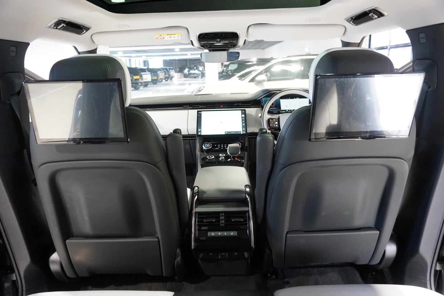 Used Land Rover Range Rover Sport 2023 for sale - 76935743: Photo 10