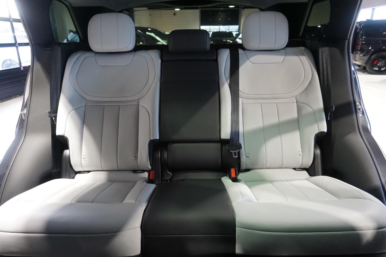 Used Land Rover Range Rover Sport 2023 for sale - 76935743: Photo 11