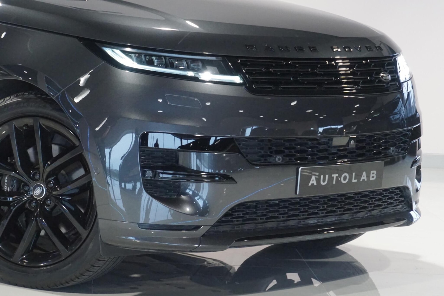 Used Land Rover Range Rover Sport 2023 for sale - 76935743: Photo 43