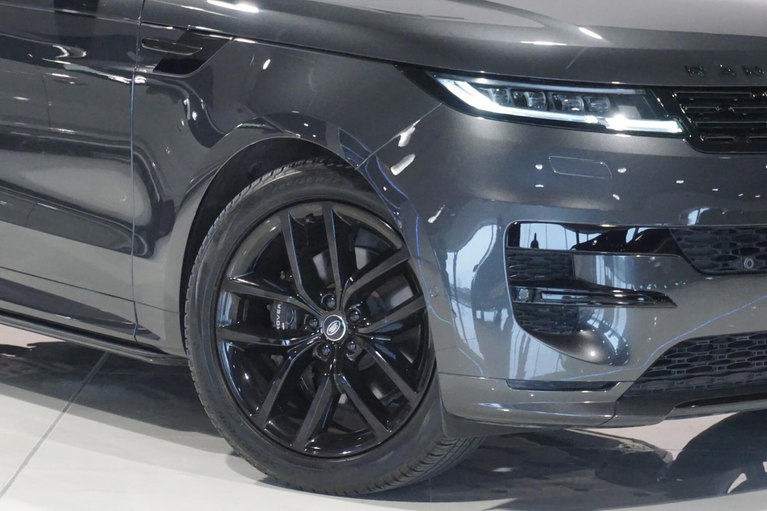 Used Land Rover Range Rover Sport 2023 for sale - 76935743: Photo 45