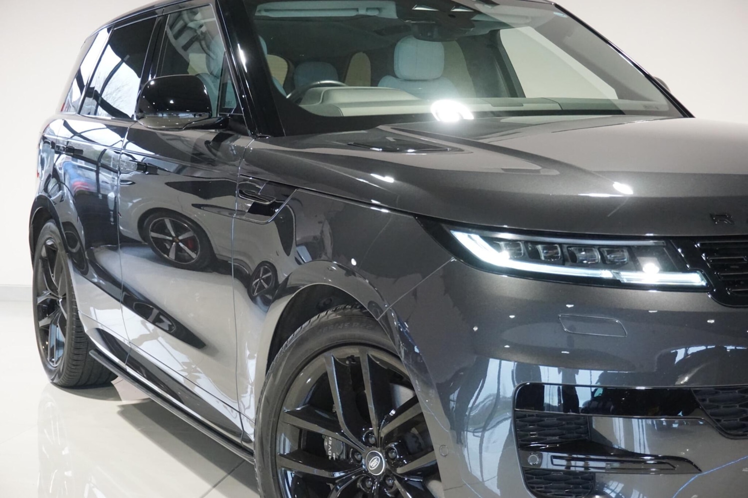 Used Land Rover Range Rover Sport 2023 for sale - 76935743: Photo 49