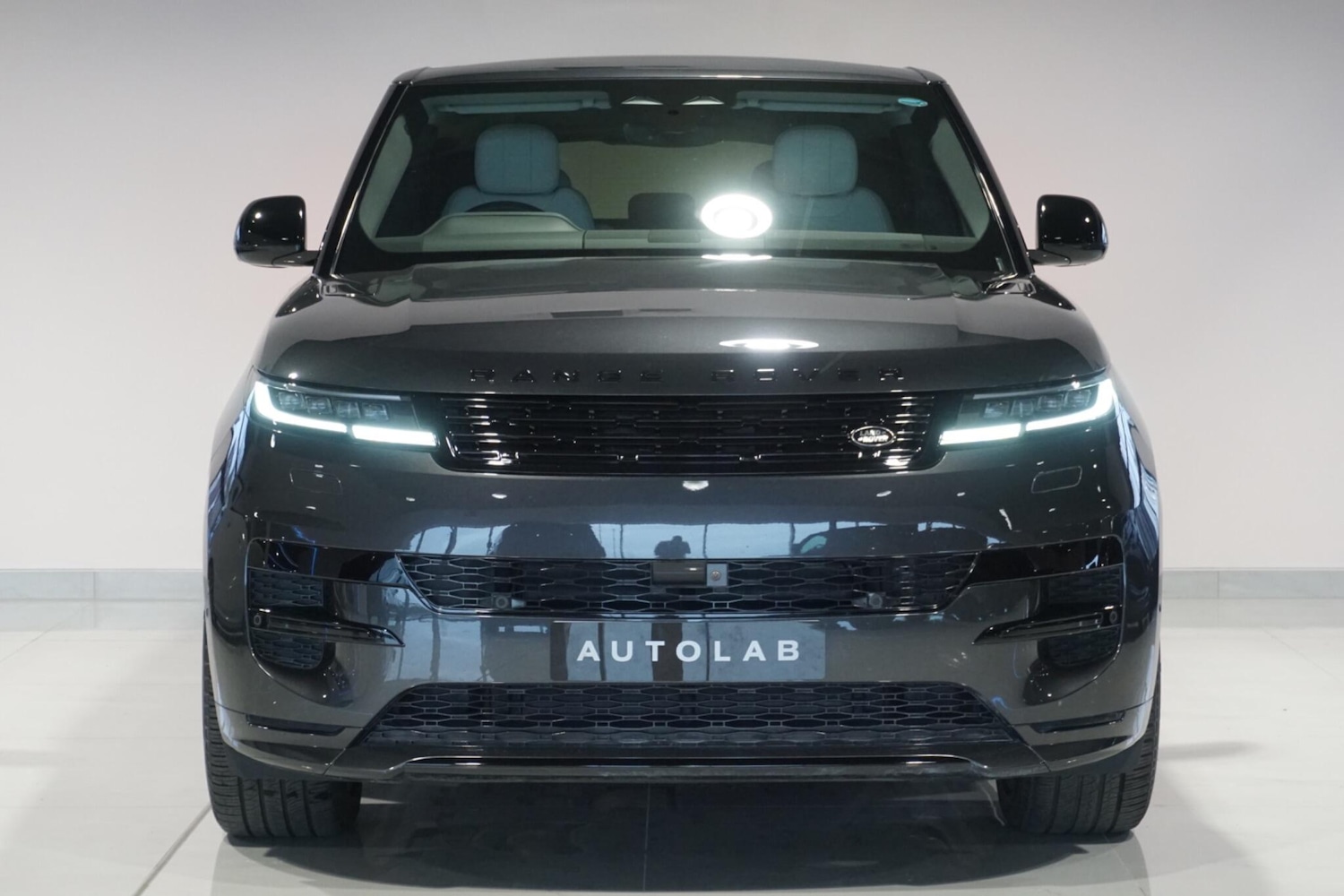 Used Land Rover Range Rover Sport 2023 for sale - 76935743: Photo 7