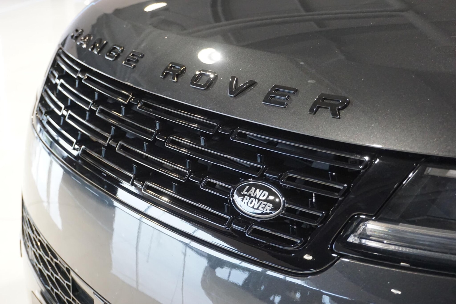 Used Land Rover Range Rover Sport 2023 for sale - 76935743: Photo 73