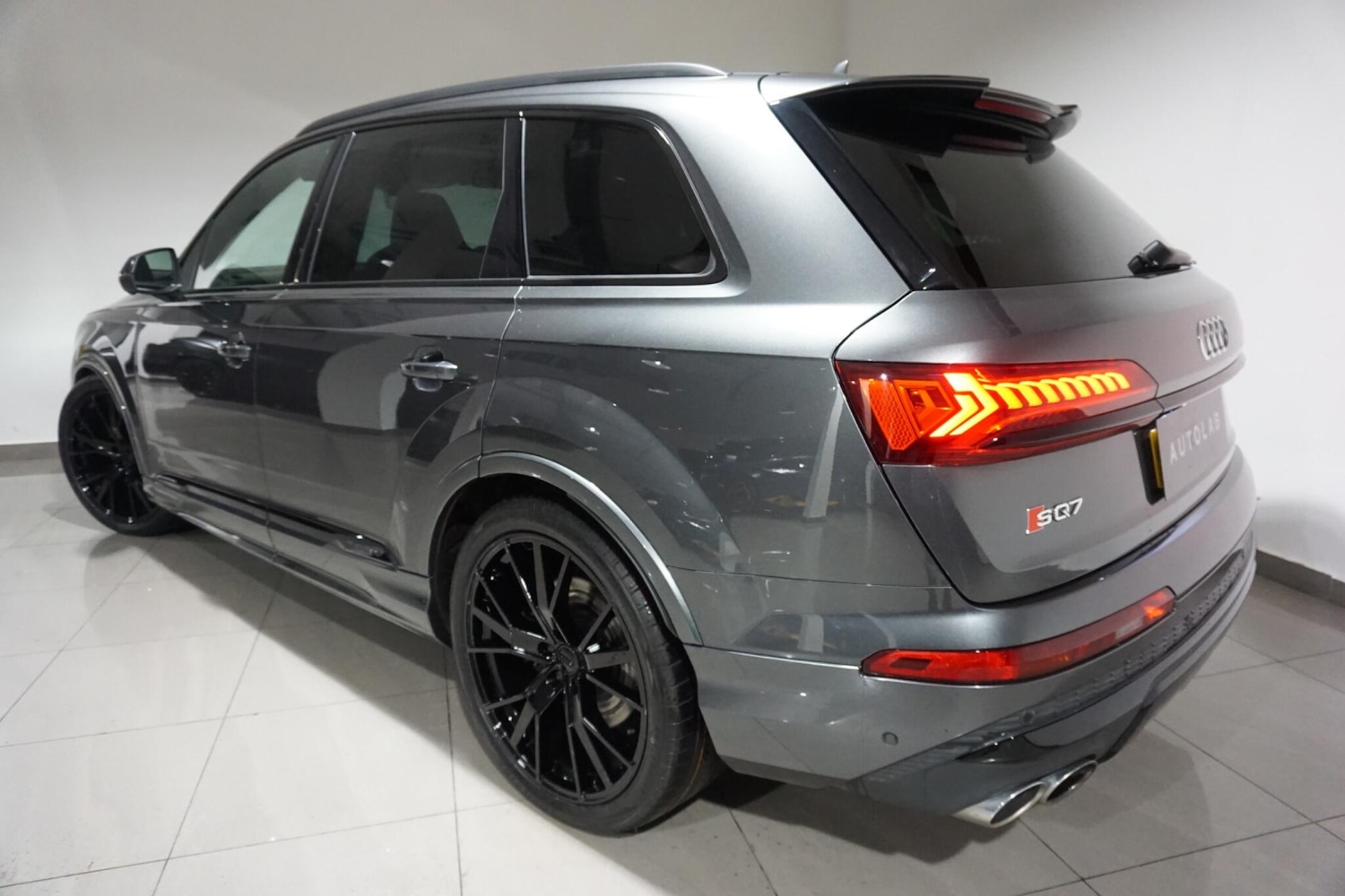 Used Audi Q7 2020 for sale - 76990179: Photo 28