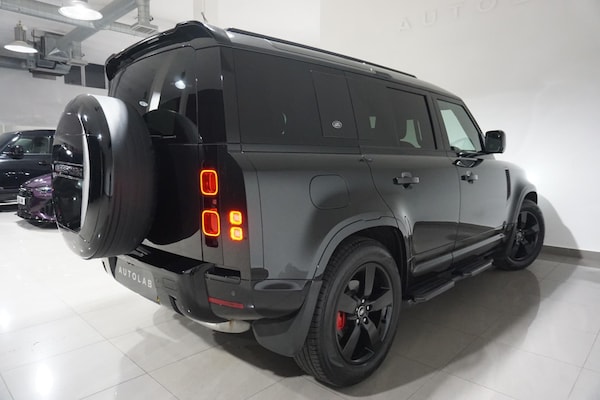 Used Land Rover Defender 110 2023 for sale - 74701126: Photo 26