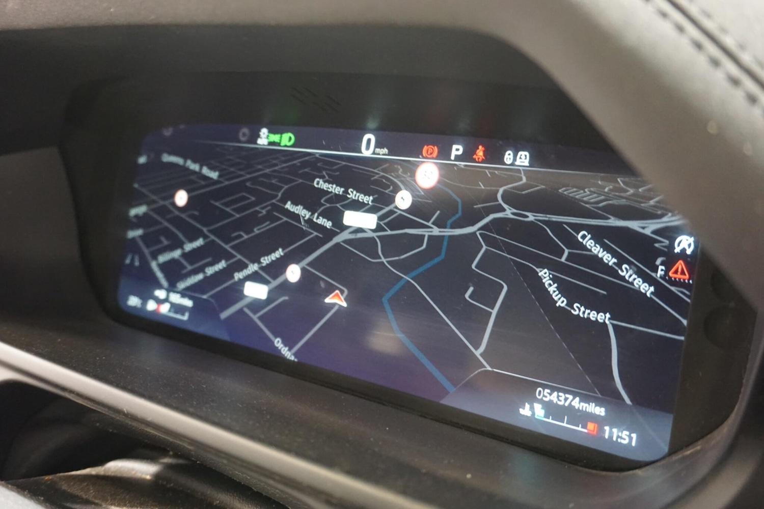 Used Land Rover Defender 110 for sale - 76473626: Photo 17