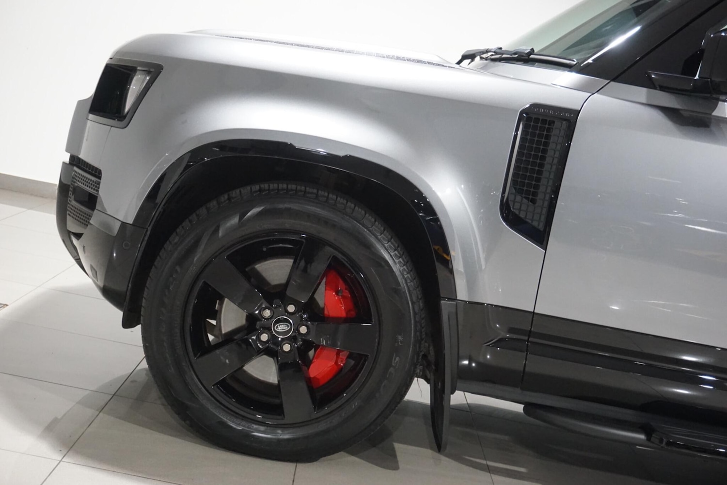 Used Land Rover Defender 110 for sale - 76473626: Photo 48